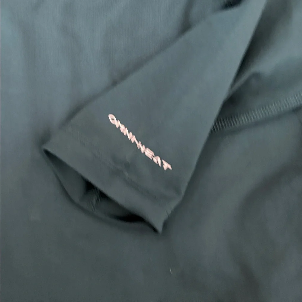 Women’s Omni-Heat™ Midweight Baselayer Crew M - Picture 4 of 6